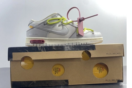 Dunk DM1602-106 Nike Low Lot 8  O-W 0119